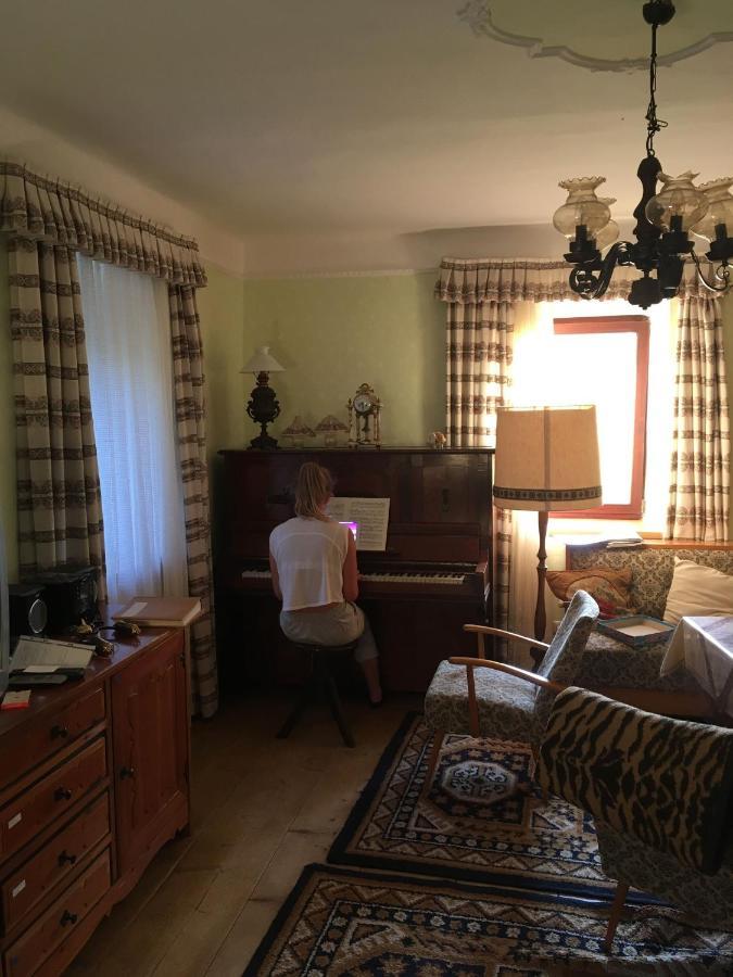 Ferienhaus Messern エクステリア 写真